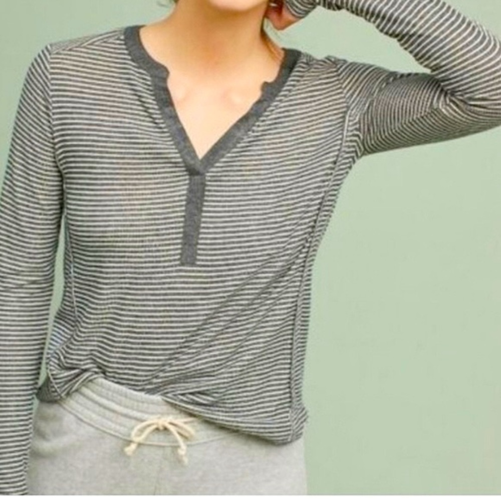 Akemi + Kin Anthropologie Aluna Lurex Henley Long Sleeve Top Size Medium
